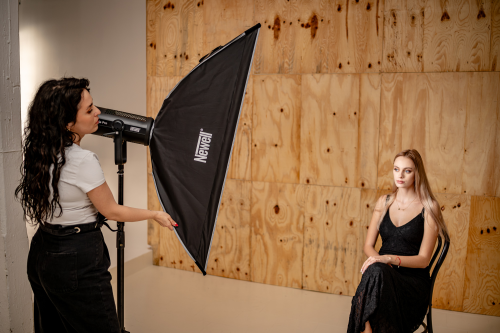 softbox-prostokątny-newell-30-x-120-cm (8).jpg