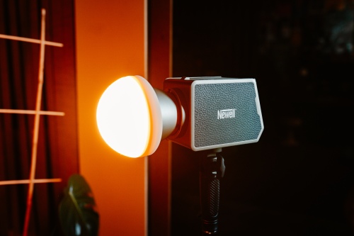 Lampa LED Newell Zora 90 RGB
