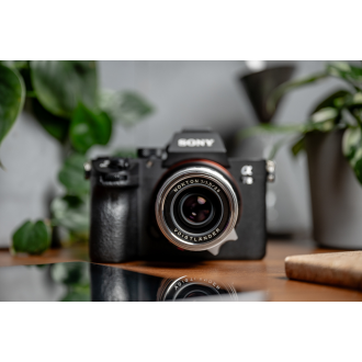Obiektyw Voigtlander Nokton I Vintage Line 28 mm f/1,5 do Leica M - srebrny
