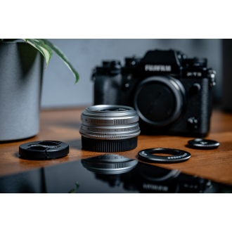 Obiektyw Voigtlander Ultron 27 mm f/2,0 do Fujifilm X - srebrny