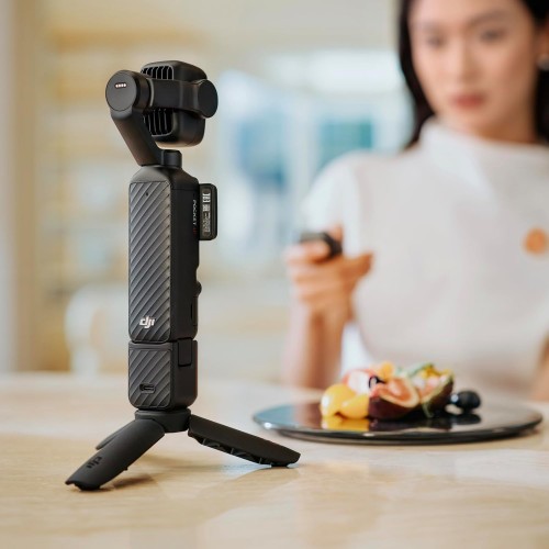 Kamera z gimbalem DJI Osmo Pocket 4P Vlog Combo