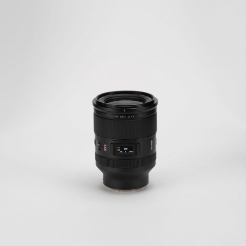Obiektyw Viltrox AF 35mm F1.2 LAB do Sony FE