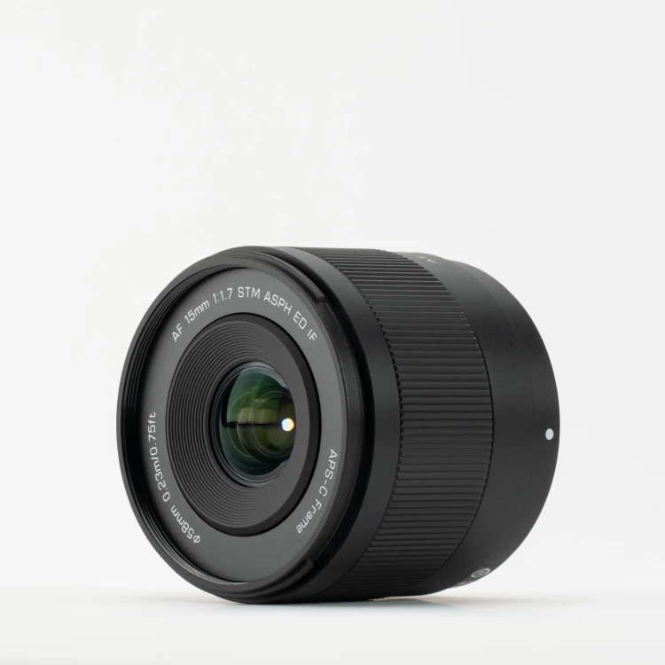 Obiektyw Viltrox AF 15mm F1.7 Air do Sony E
