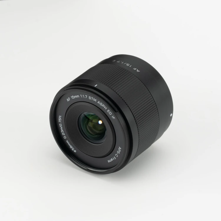 Obiektyw Viltrox AF 15mm F1.7 Air do Sony E